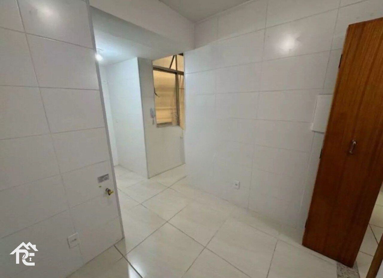 Apartamento à venda com 3 quartos, 111m² - Foto 6