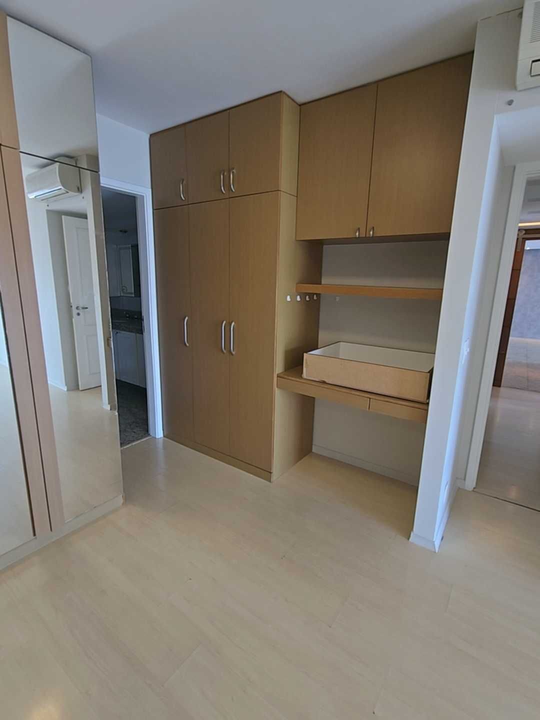 Apartamento à venda com 4 quartos, 289m² - Foto 30