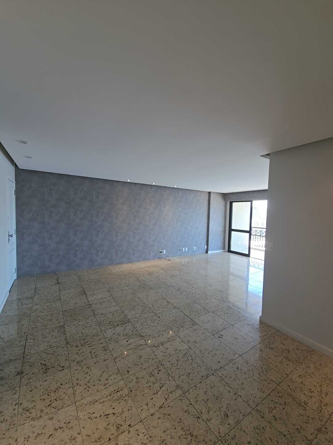 Apartamento à venda com 4 quartos, 289m² - Foto 6