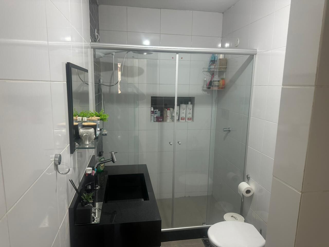 Apartamento à venda com 3 quartos, 115m² - Foto 2