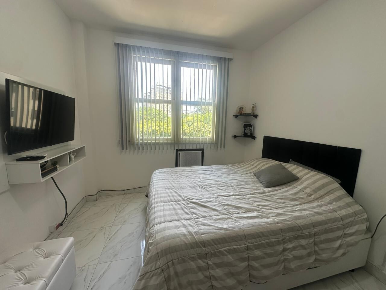 Apartamento à venda com 3 quartos, 115m² - Foto 4