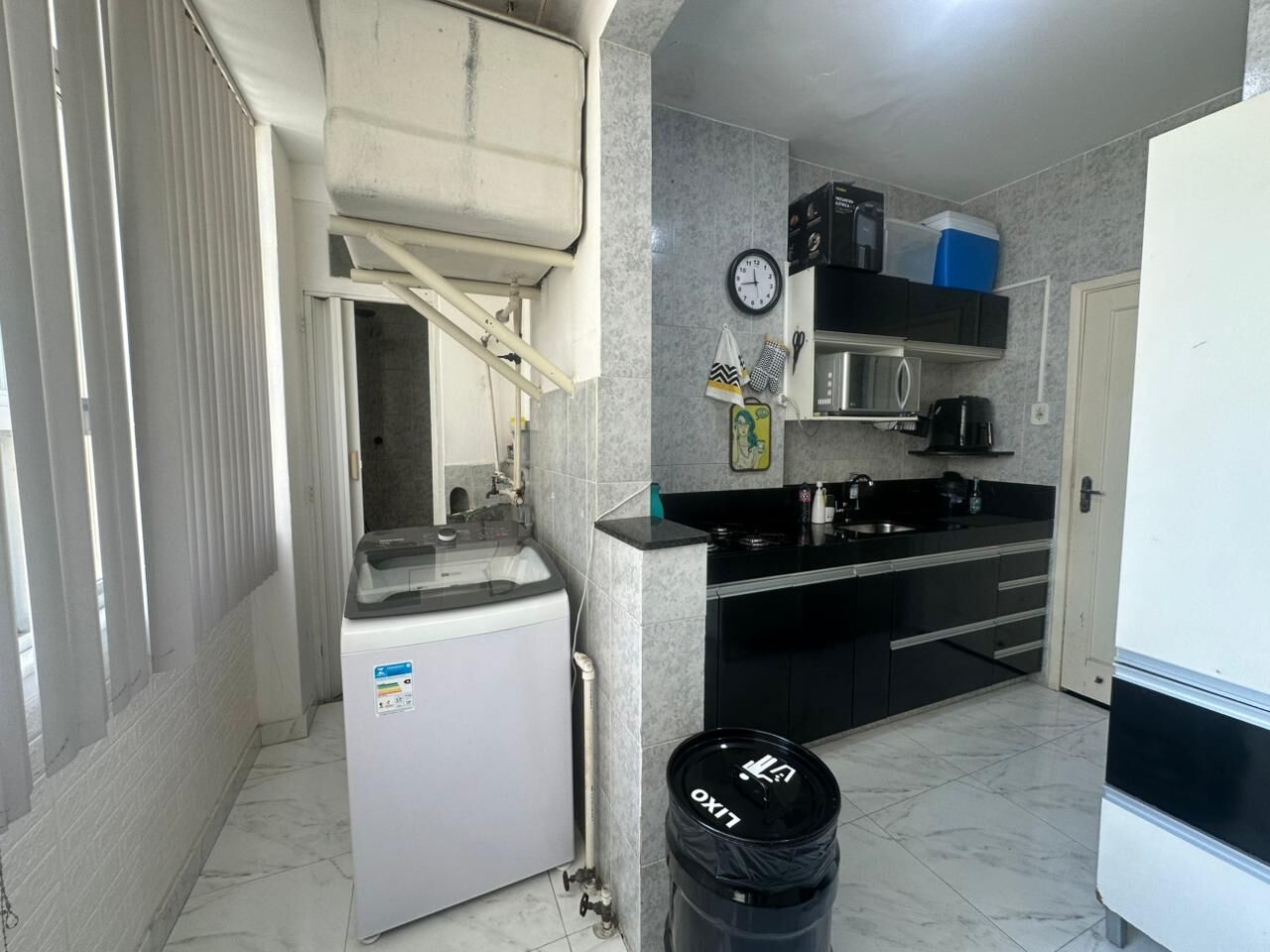 Apartamento à venda com 3 quartos, 115m² - Foto 1