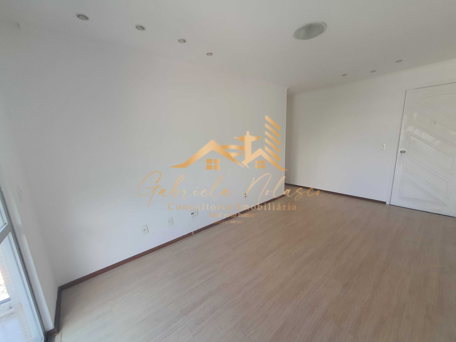 Apartamento à venda com 3 quartos, 105m² - Foto 3