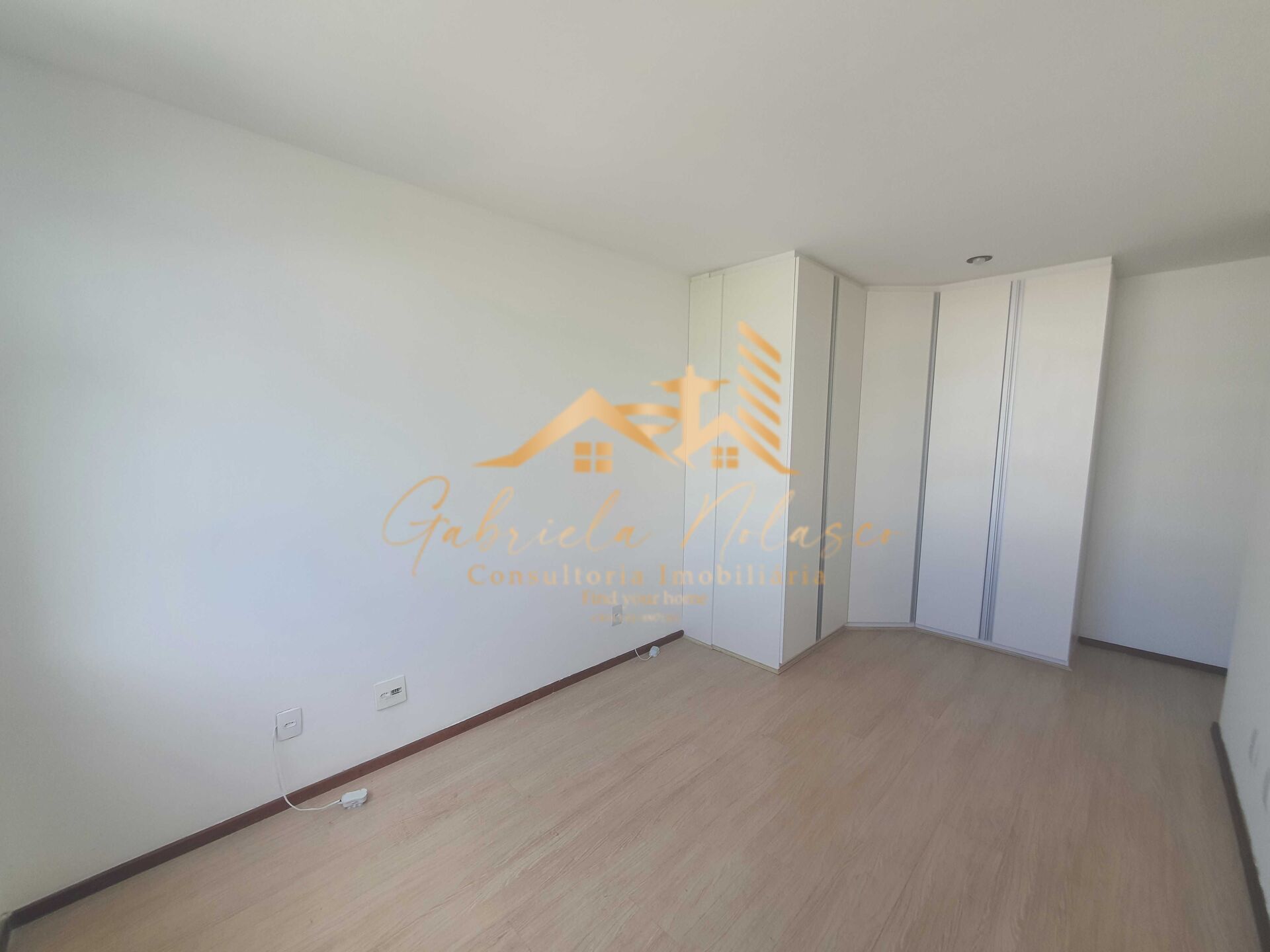 Apartamento à venda com 3 quartos, 105m² - Foto 12