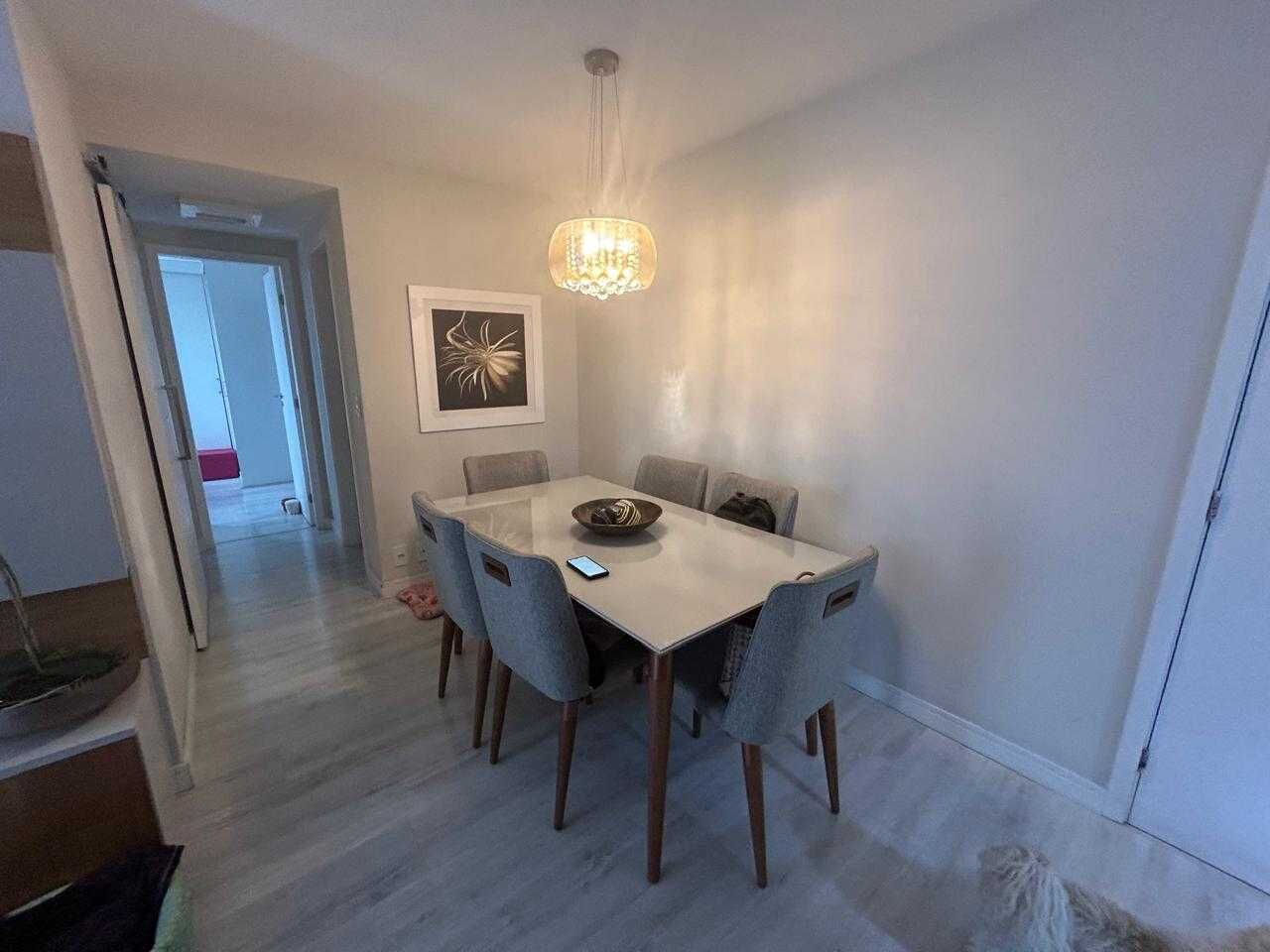 Apartamento à venda com 2 quartos, 80m² - Foto 7