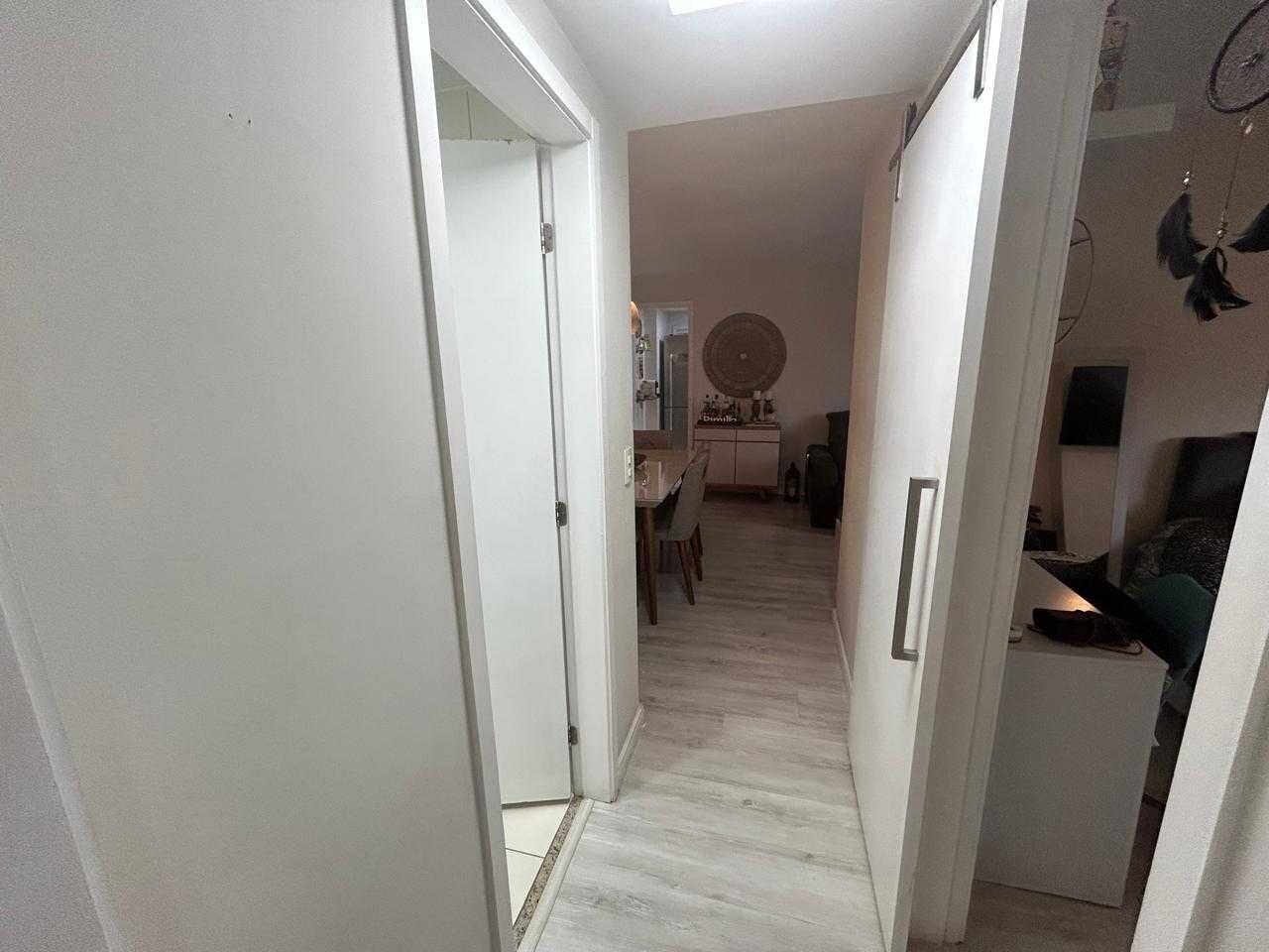 Apartamento à venda com 2 quartos, 80m² - Foto 11