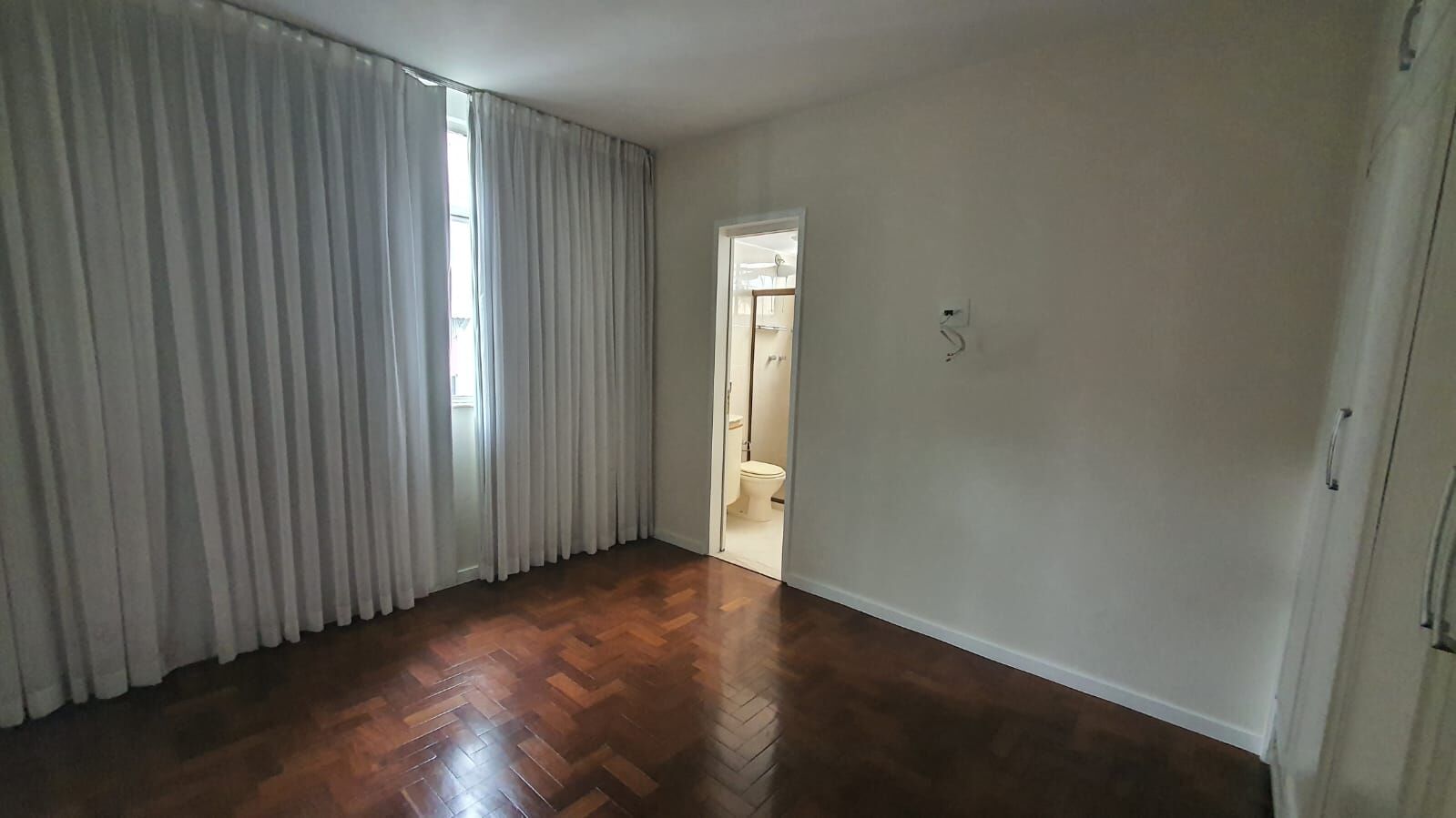 Apartamento à venda com 3 quartos, 165m² - Foto 16