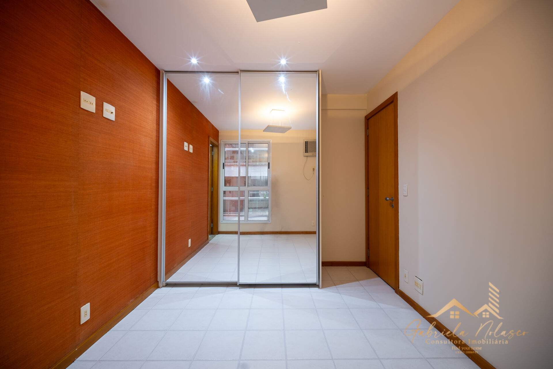 Apartamento à venda com 2 quartos, 77m² - Foto 14