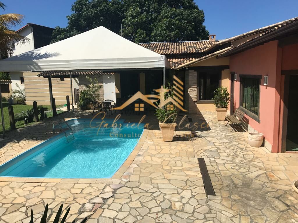 Casa à venda com 6 quartos, 371m² - Foto 6