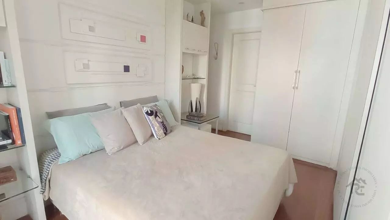 Apartamento à venda com 4 quartos, 147m² - Foto 18