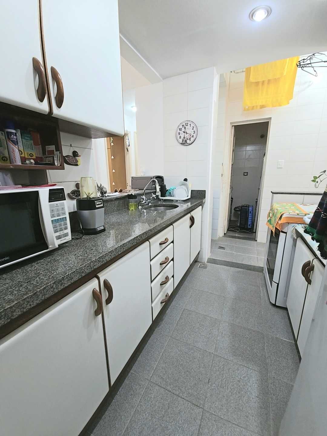 Apartamento à venda com 2 quartos, 74m² - Foto 13