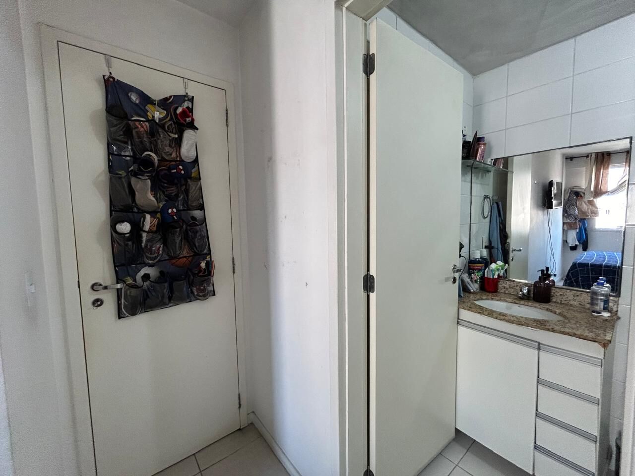 Apartamento à venda com 2 quartos, 60m² - Foto 15