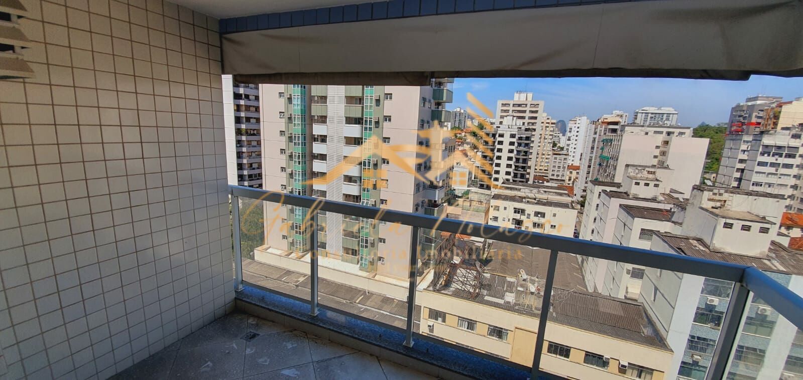 Apartamento à venda com 1 quarto, 50m² - Foto 21