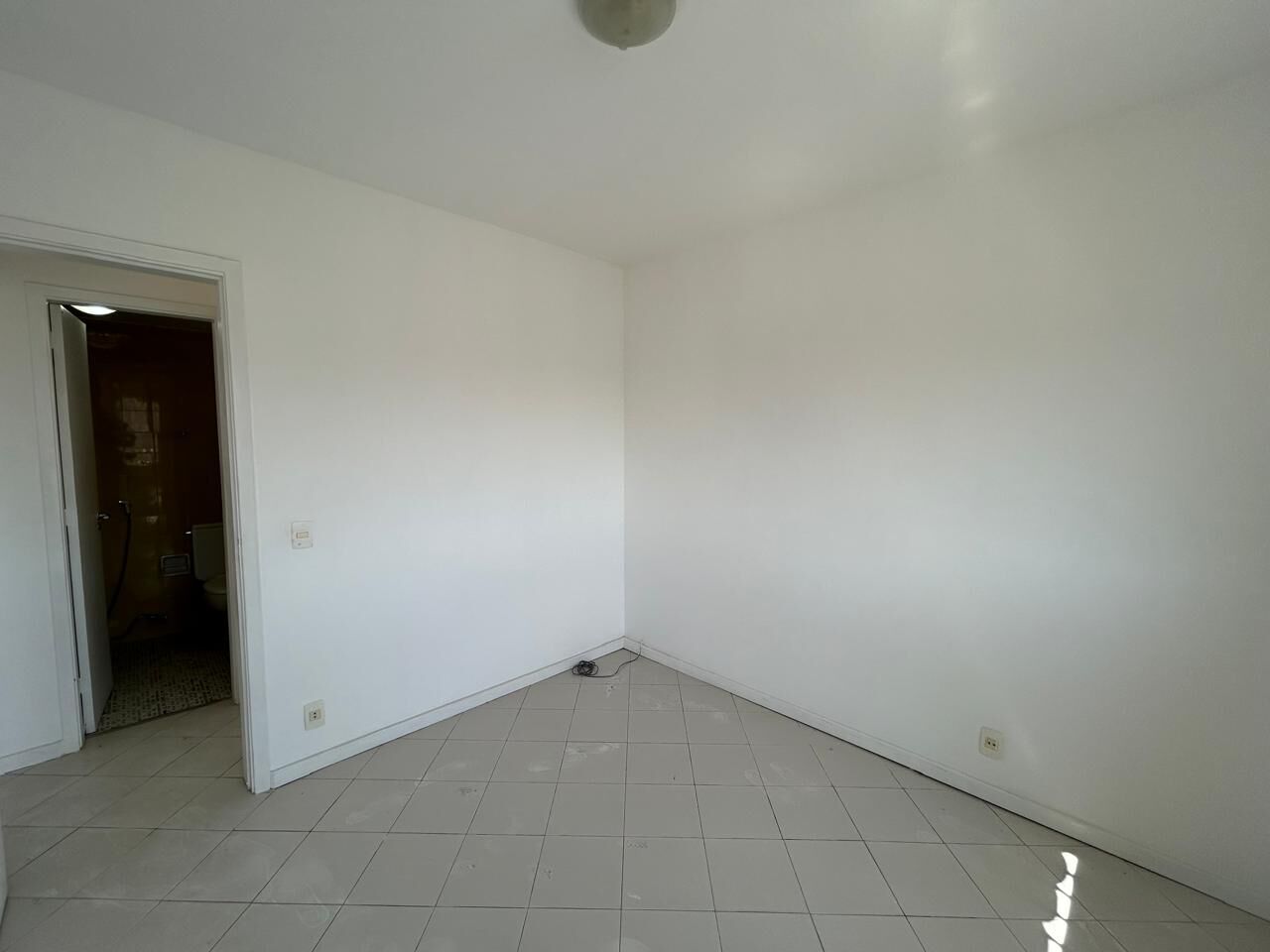 Apartamento à venda com 2 quartos, 82m² - Foto 10