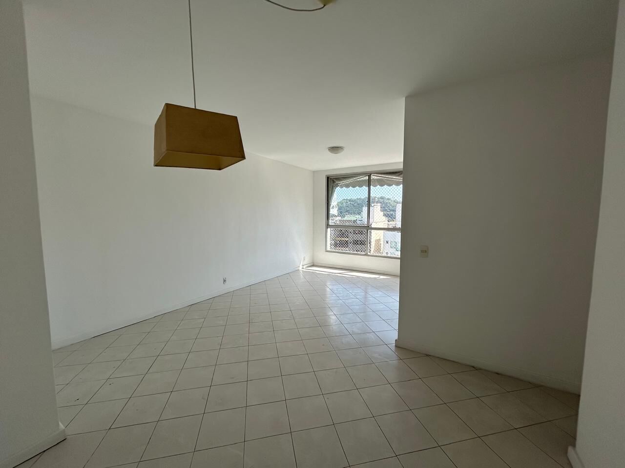 Apartamento à venda com 2 quartos, 82m² - Foto 1