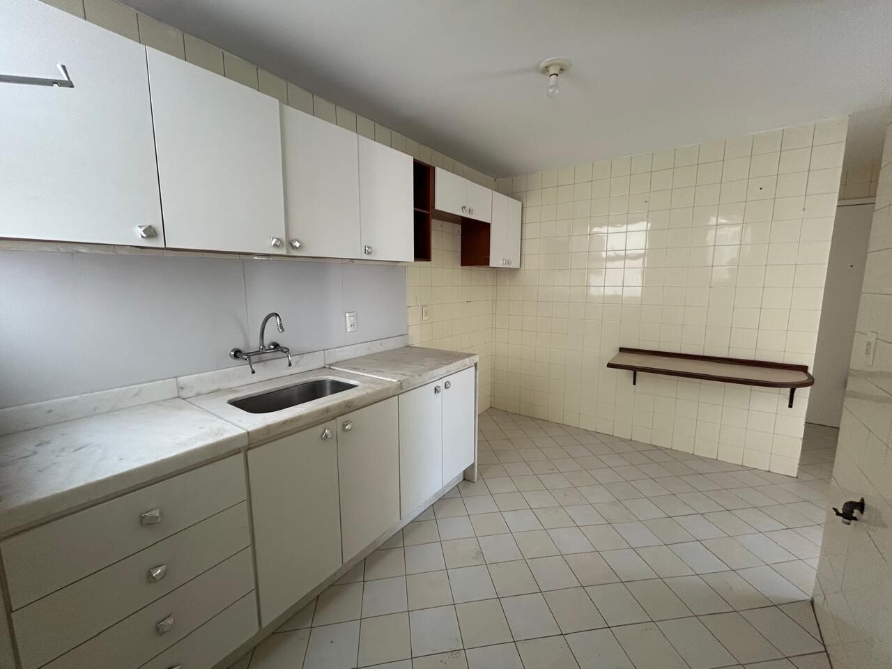 Apartamento à venda com 2 quartos, 82m² - Foto 23