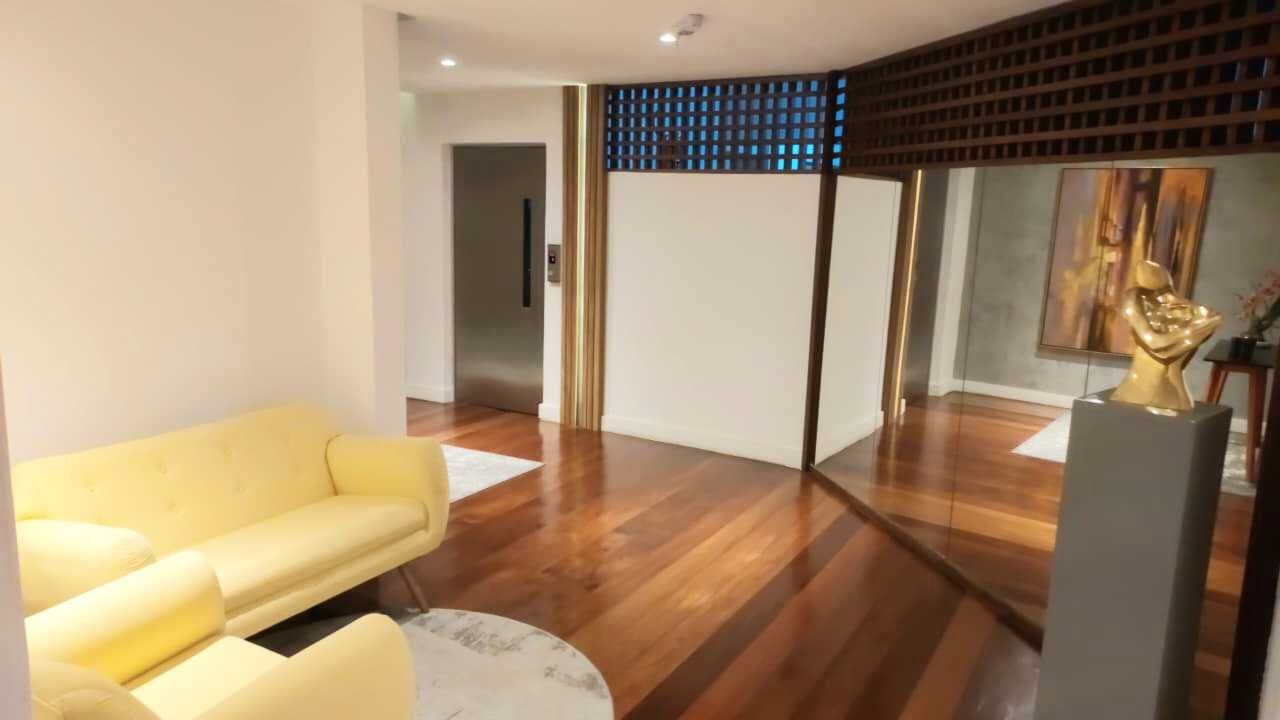 Apartamento à venda com 4 quartos, 150m² - Foto 4