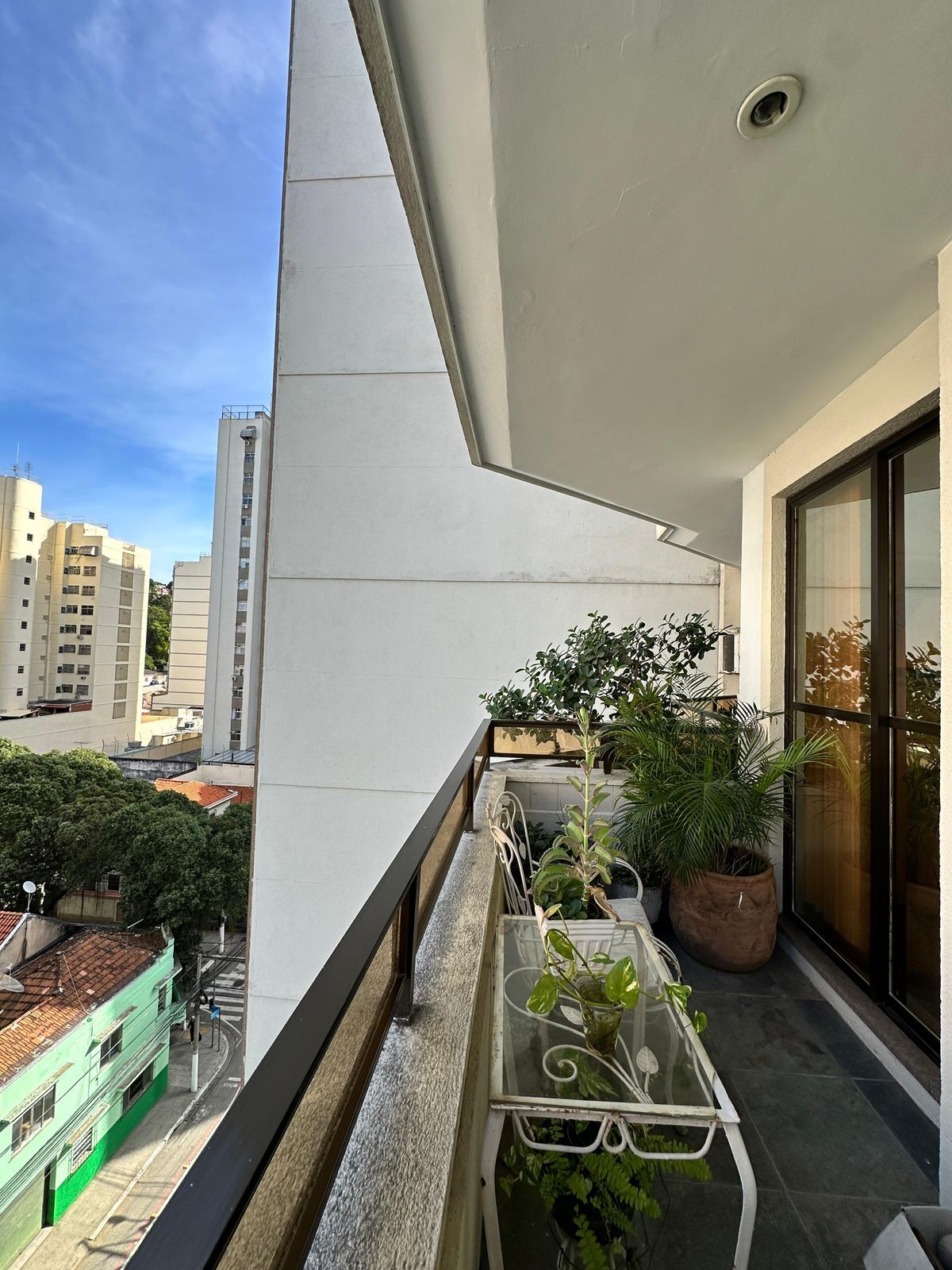 Amplo Apartamento de 4 Quartos (2 Suítes) com 207m² e Lazer Completo no Coração de Niterói!