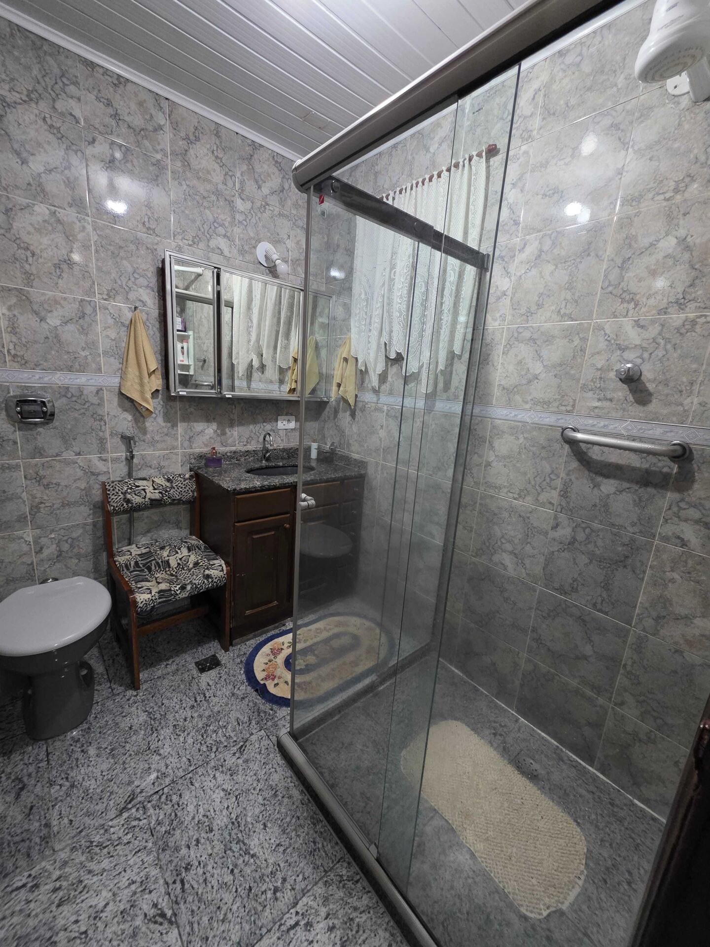 Casa TriplexEssa aqui não é só uma casa… é visão. É estratégia. É renda inteligente. Imagine um imóvel que não depende de uma única fonte… ele se multiplica.