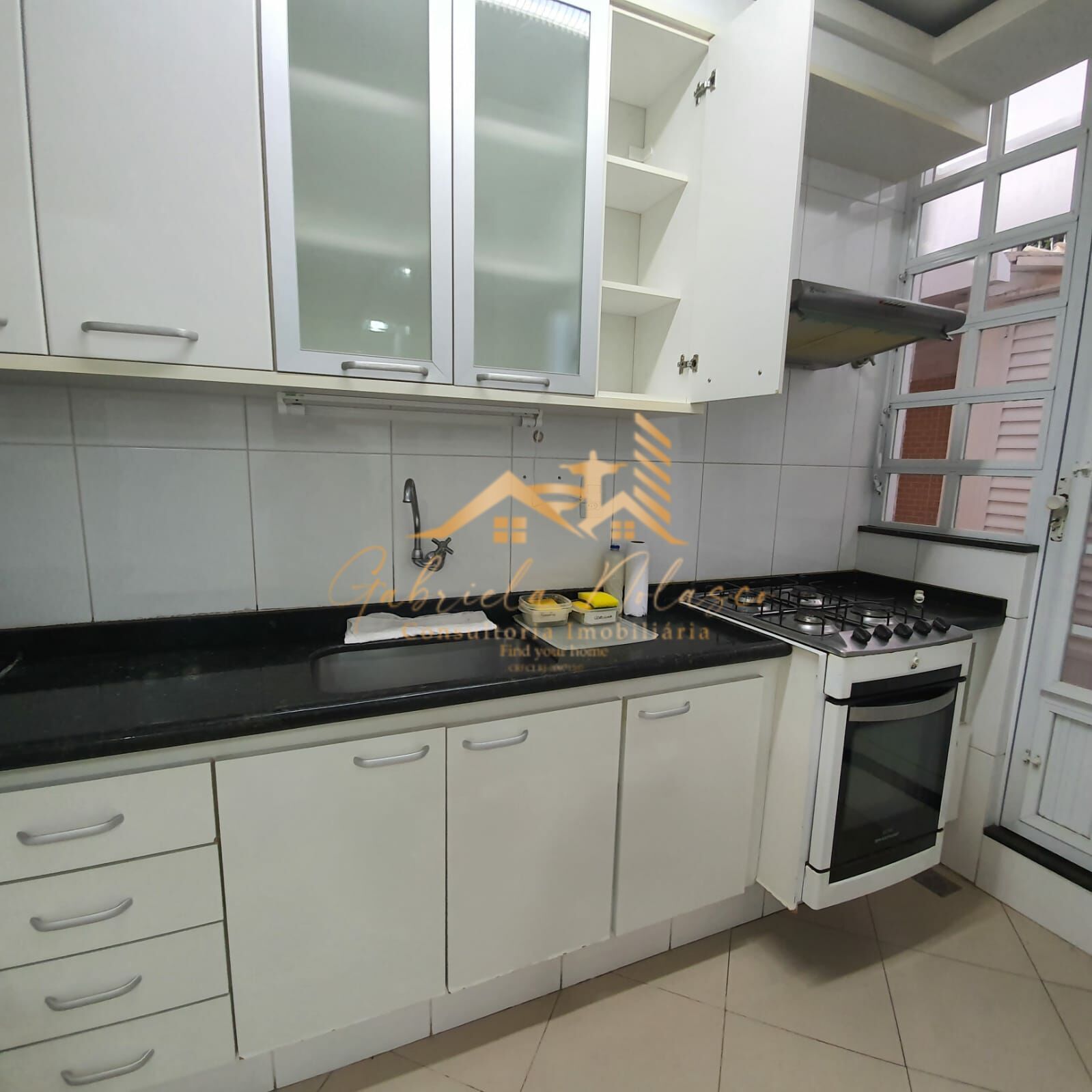 Apartamento à venda com 3 quartos, 151m² - Foto 29