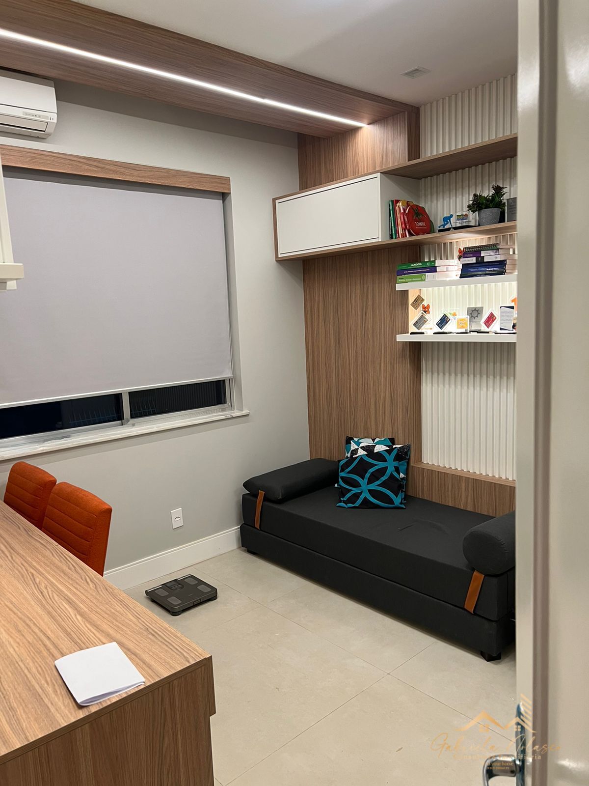 Apartamento à venda com 3 quartos, 130m² - Foto 11