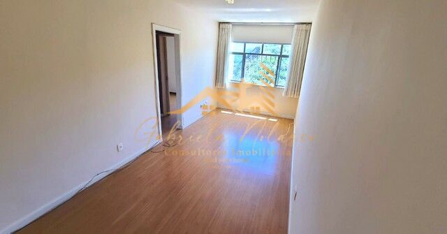 Apartamento à venda com 2 quartos, 71m² - Foto 4