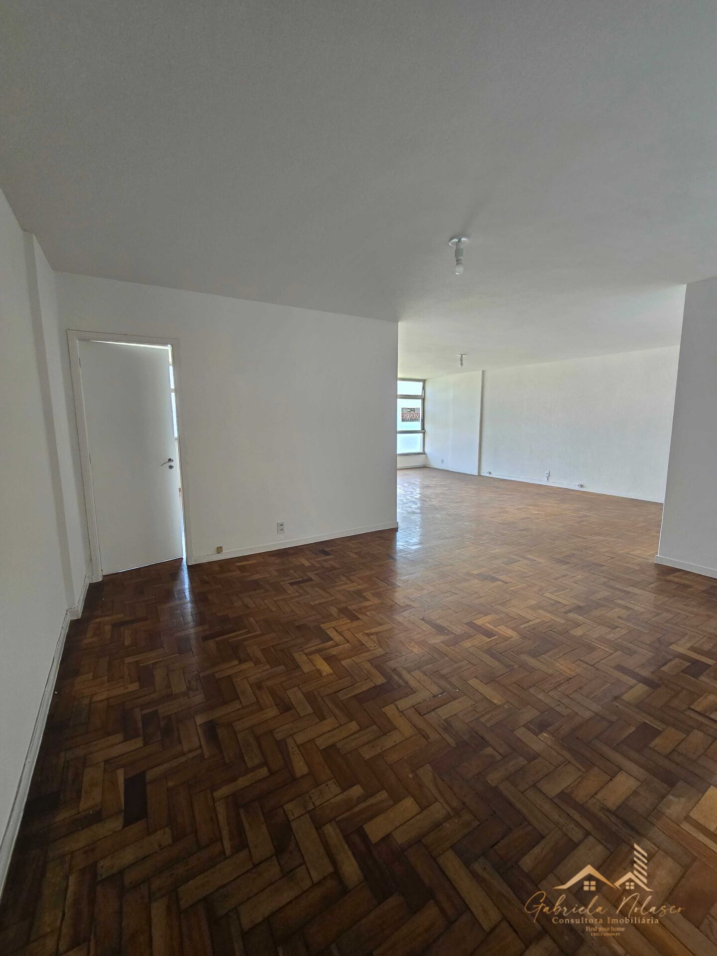 Apartamento à venda com 4 quartos, 235m² - Foto 10