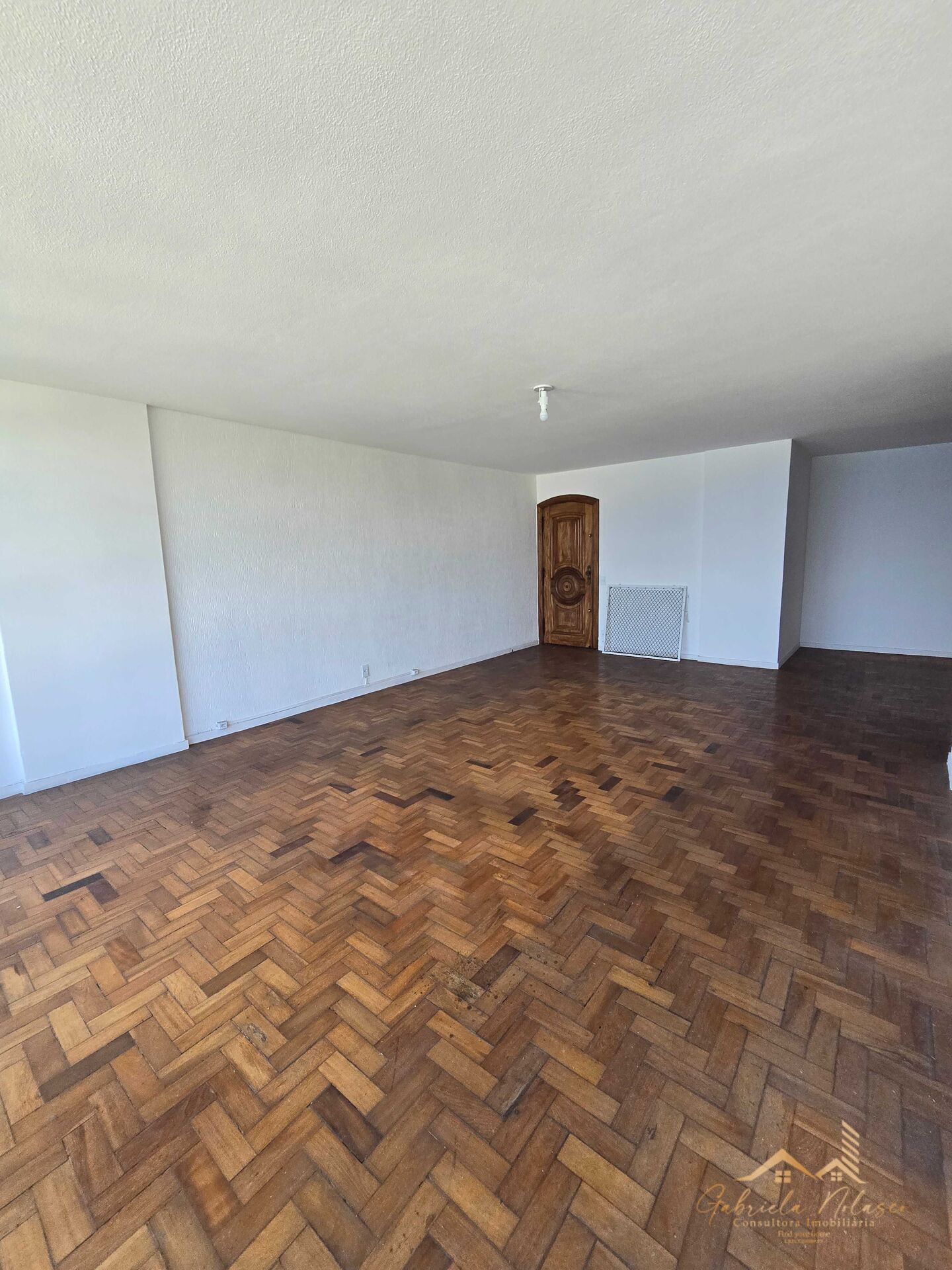 Apartamento à venda com 4 quartos, 235m² - Foto 6