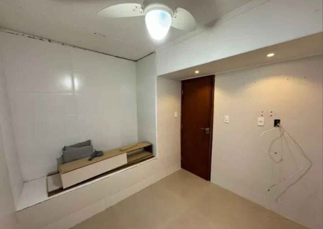 Apartamento à venda com 2 quartos, 75m² - Foto 13