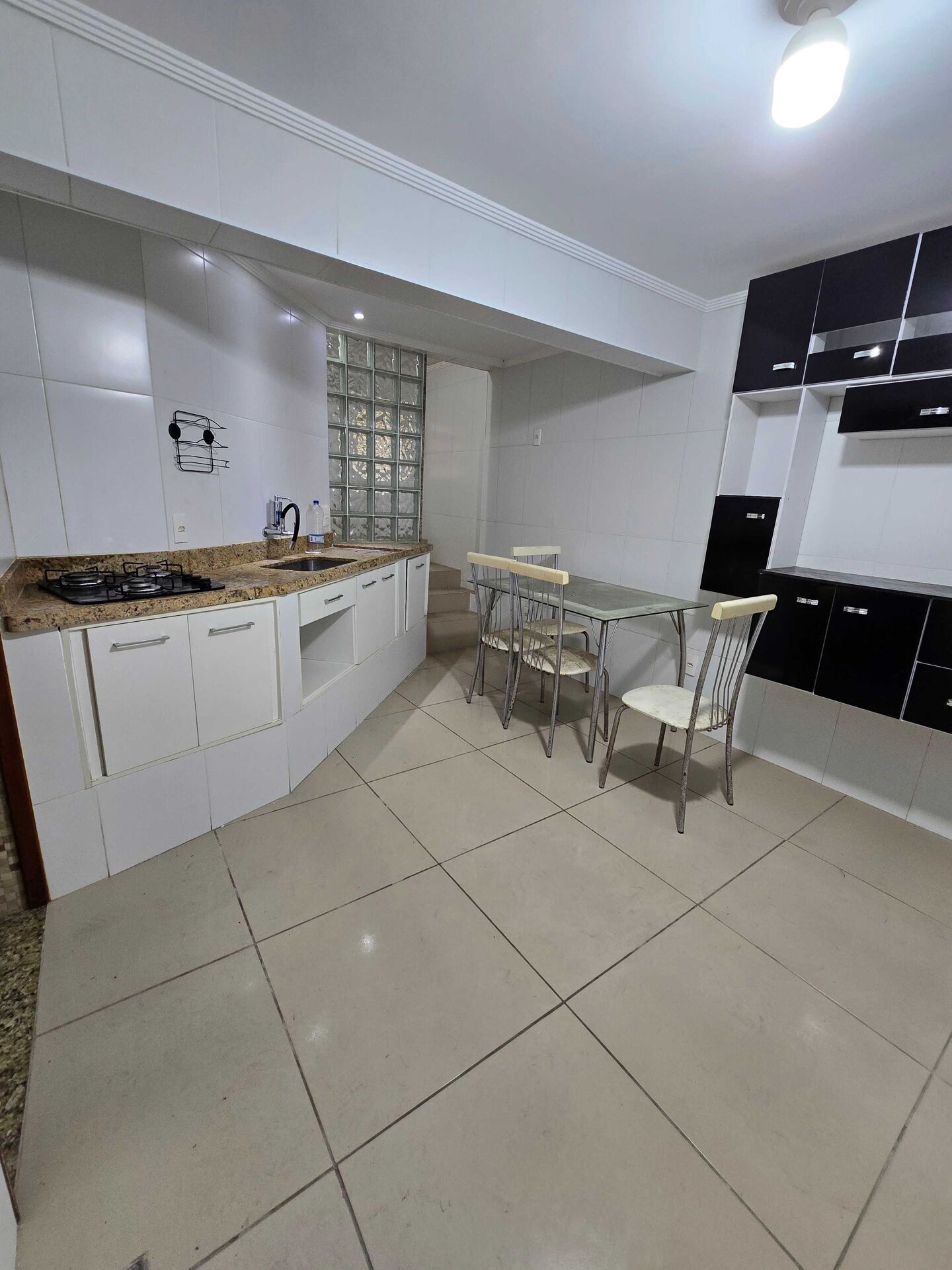 Apartamento à venda com 2 quartos, 75m² - Foto 22