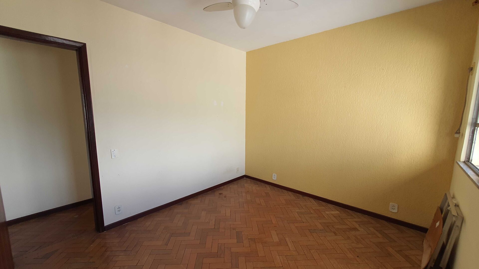 Apartamento à venda com 3 quartos, 100m² - Foto 12