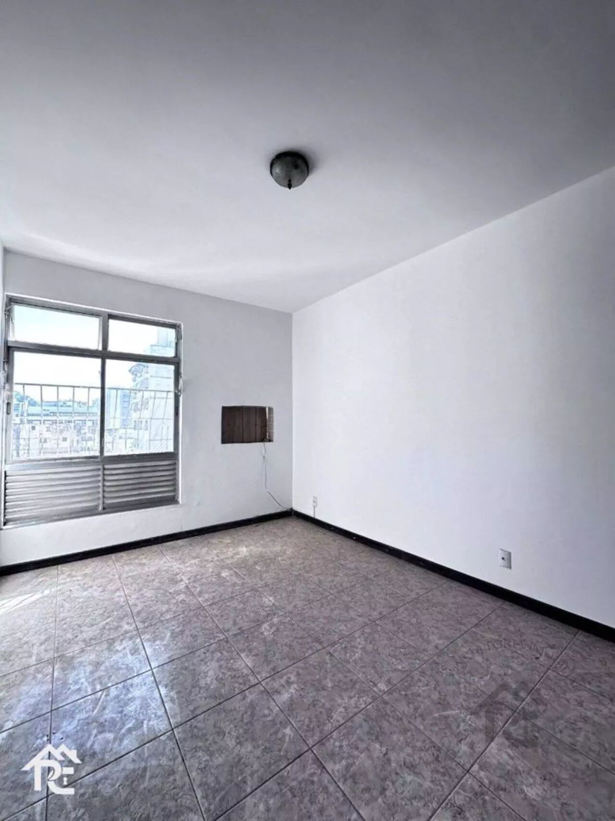 Apartamento à venda com 4 quartos, 150m² - Foto 15