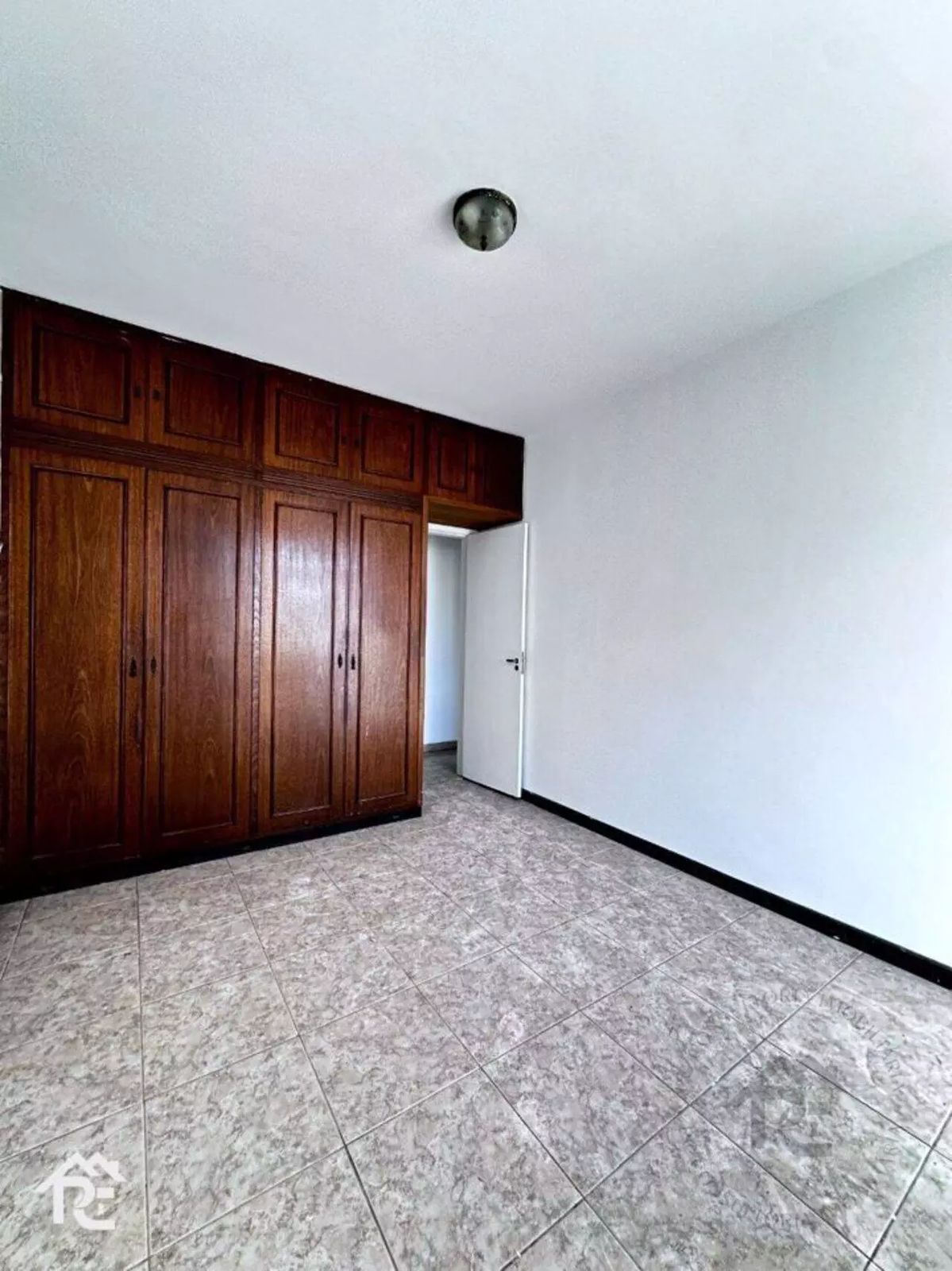 Apartamento à venda com 4 quartos, 150m² - Foto 14