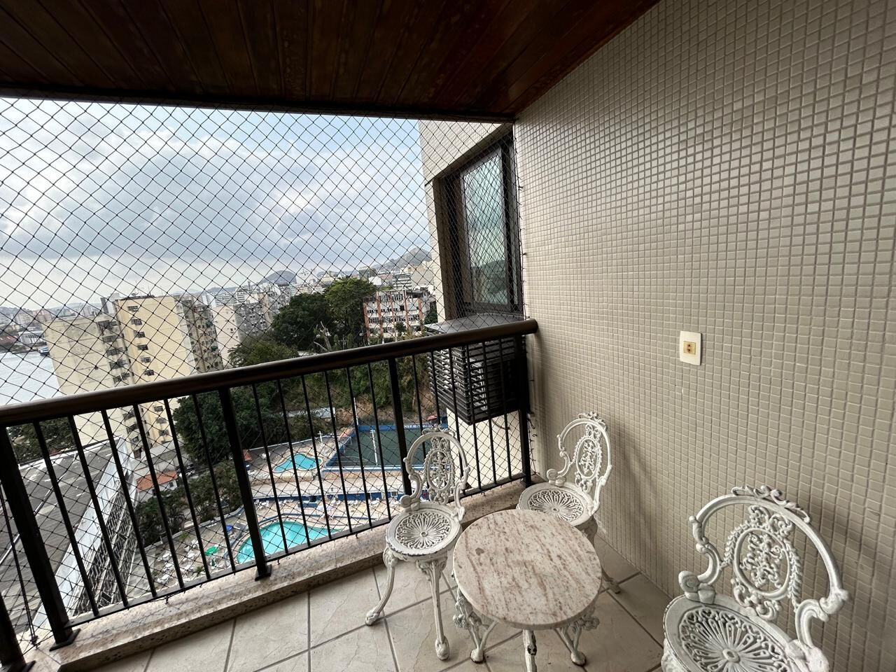 Apartamento, 3 quartos, 143 m² - Foto 1