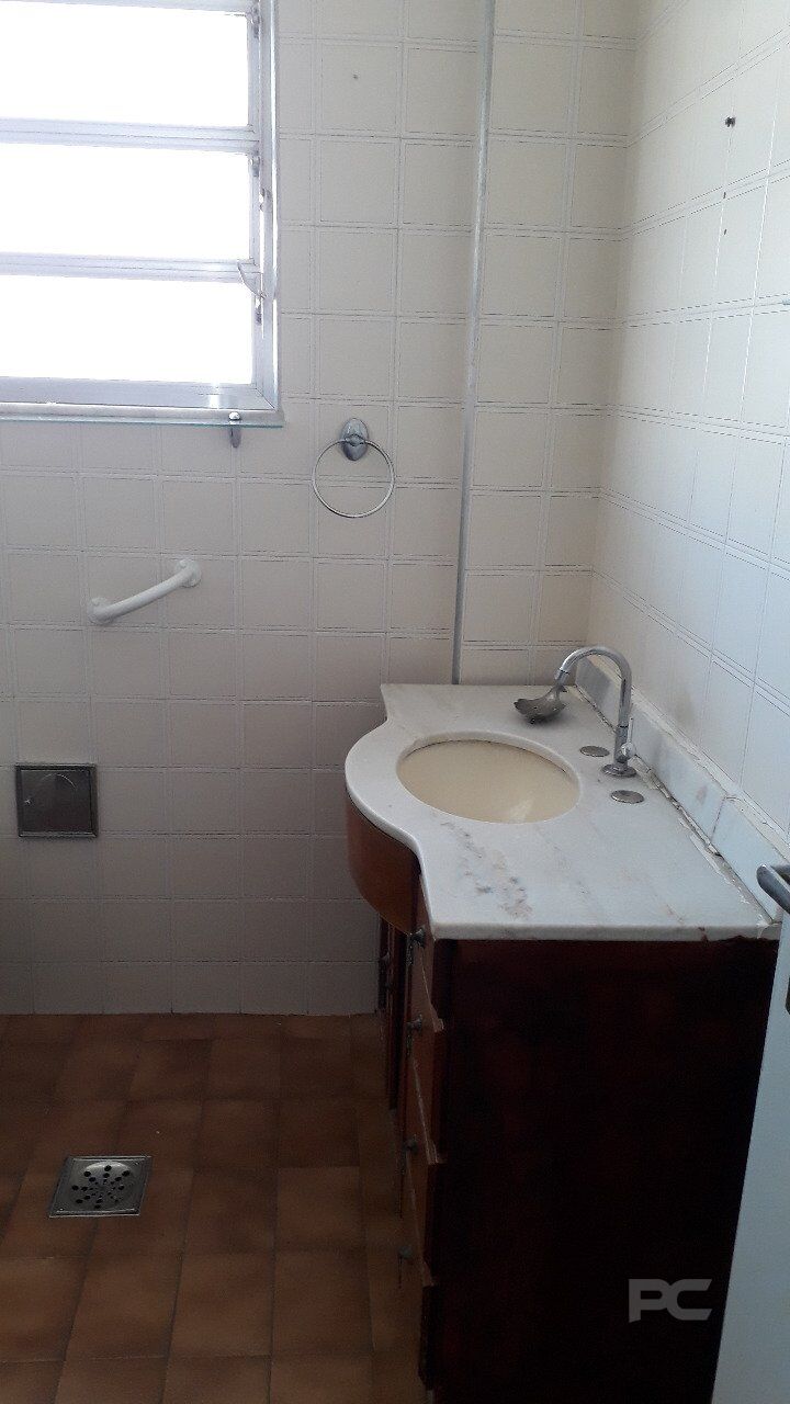 Apartamento à venda com 2 quartos, 70m² - Foto 7