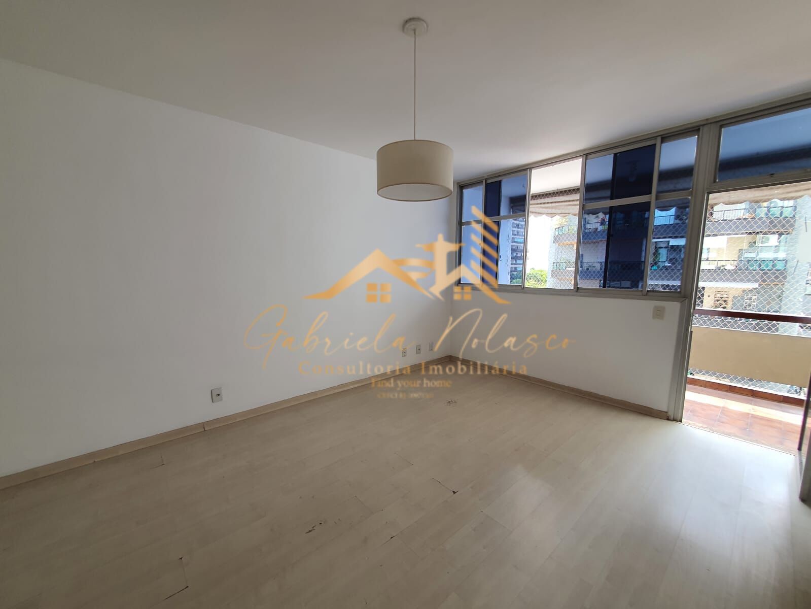 Apartamento à venda com 3 quartos, 100m² - Foto 3