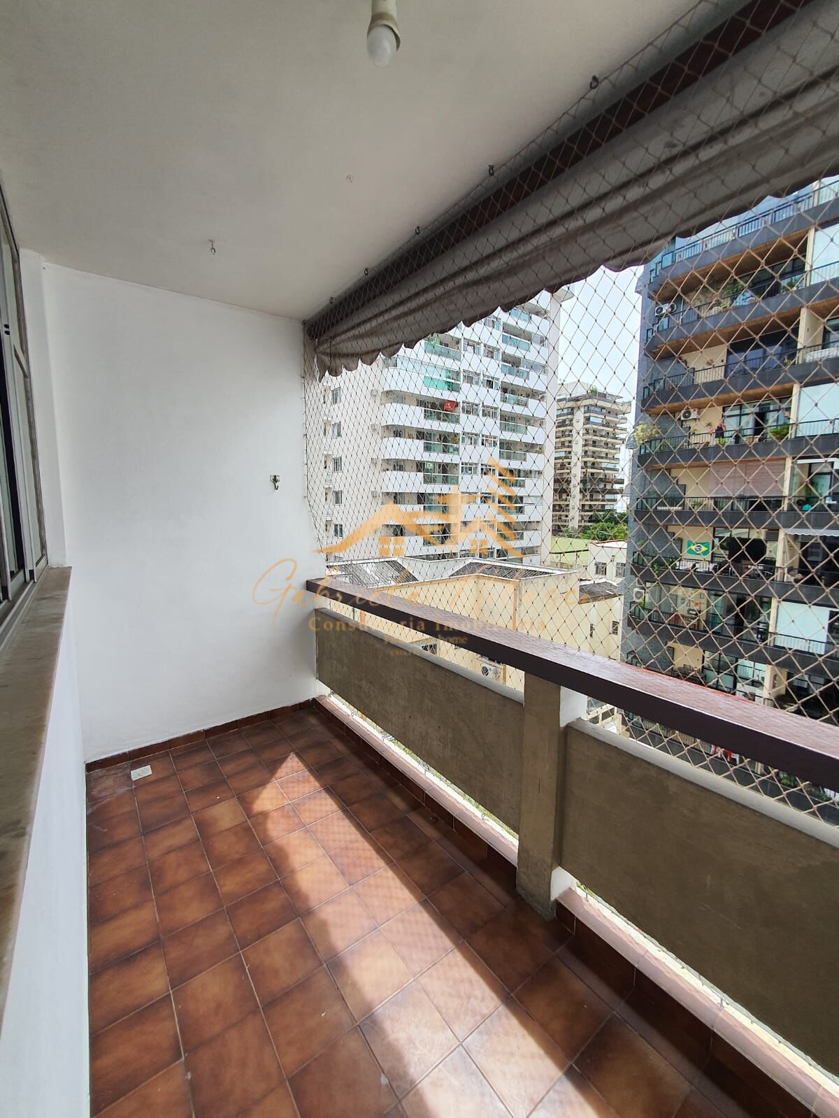 Apartamento à venda com 3 quartos, 100m² - Foto 5