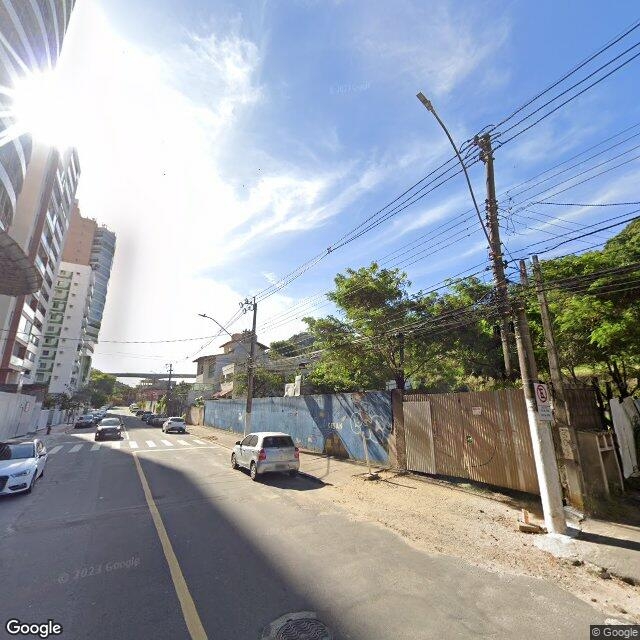 Imagem estática do "Street View" da localização