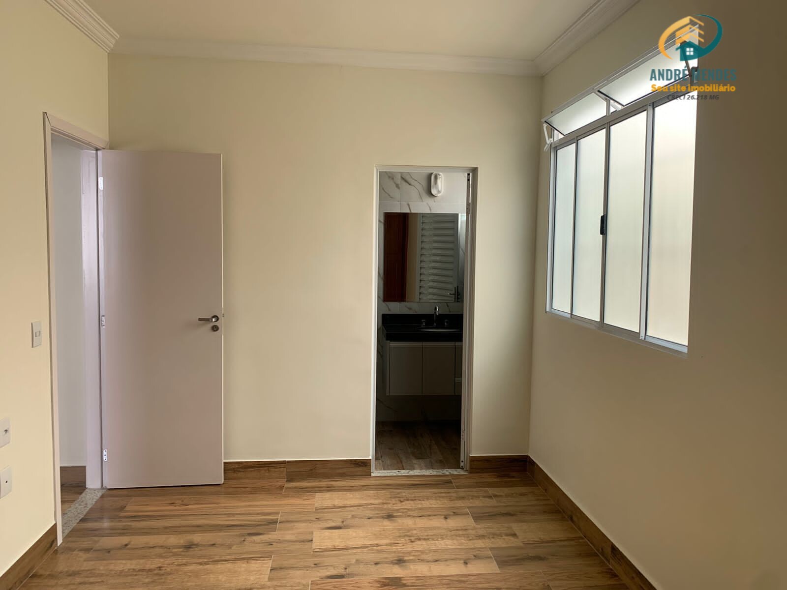 Casa à venda com 4 quartos, 120m² - Foto 19