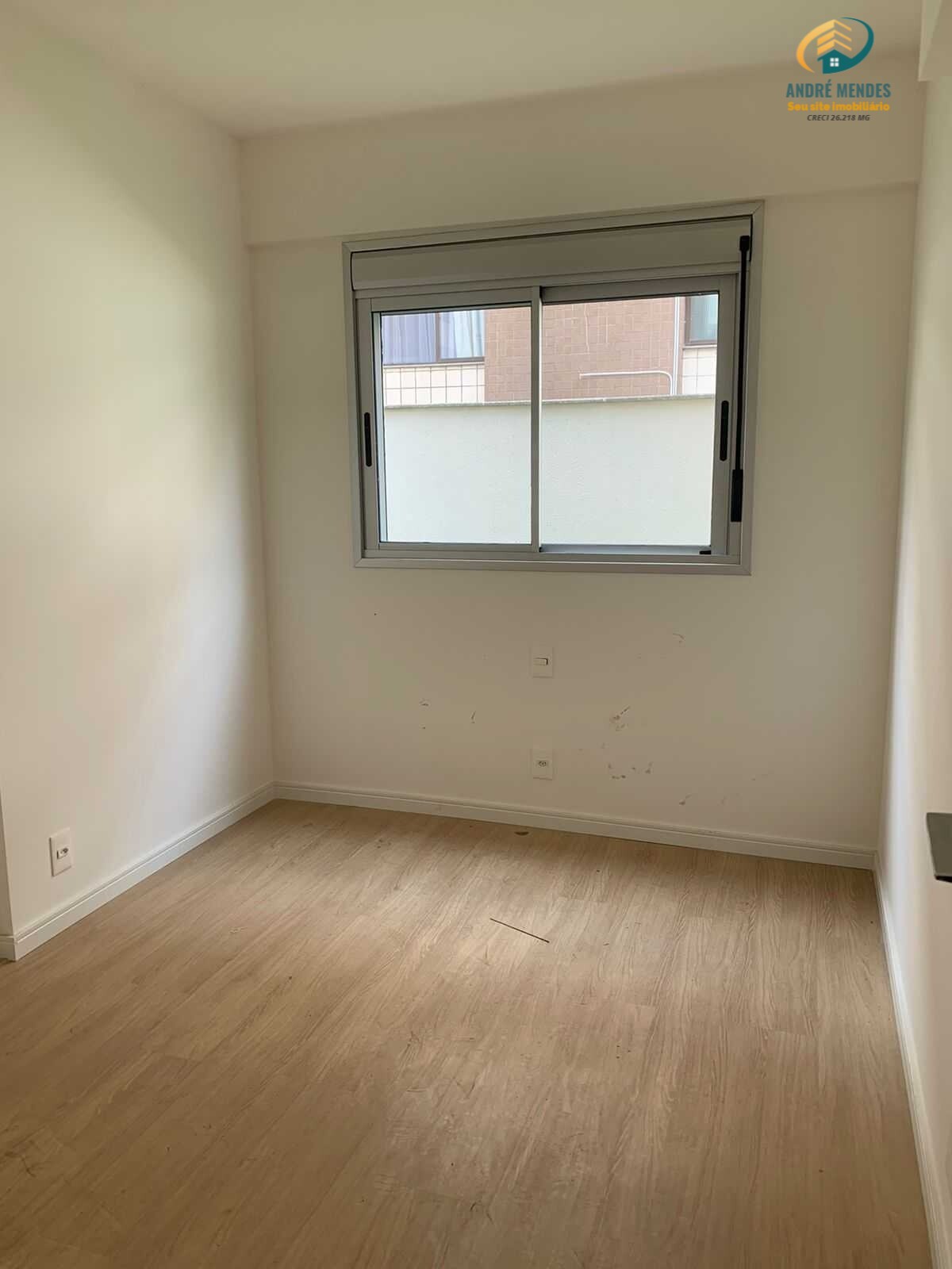 Apartamento à venda com 3 quartos, 99m² - Foto 2