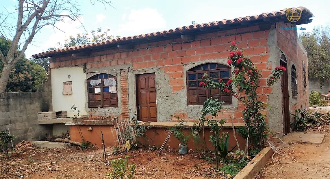Casa à Venda à Venda em São José de Almeida - Jaboticatubas - MG