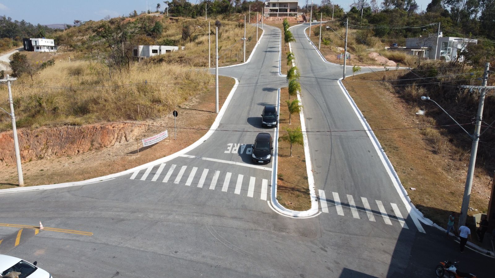 Terreno à venda, 1000m² - Foto 2