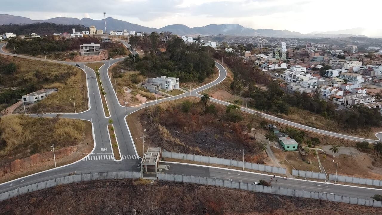 Terreno à venda, 1000m² - Foto 12