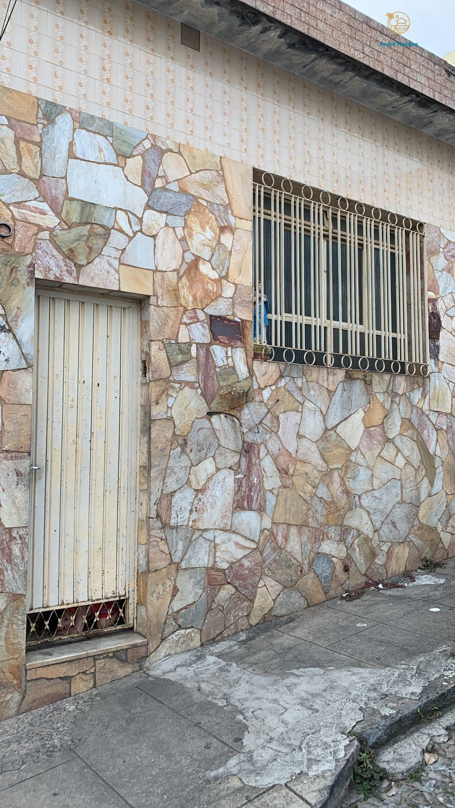 Casa à Venda no Bairro Santo André, Belo Horizonte- MG