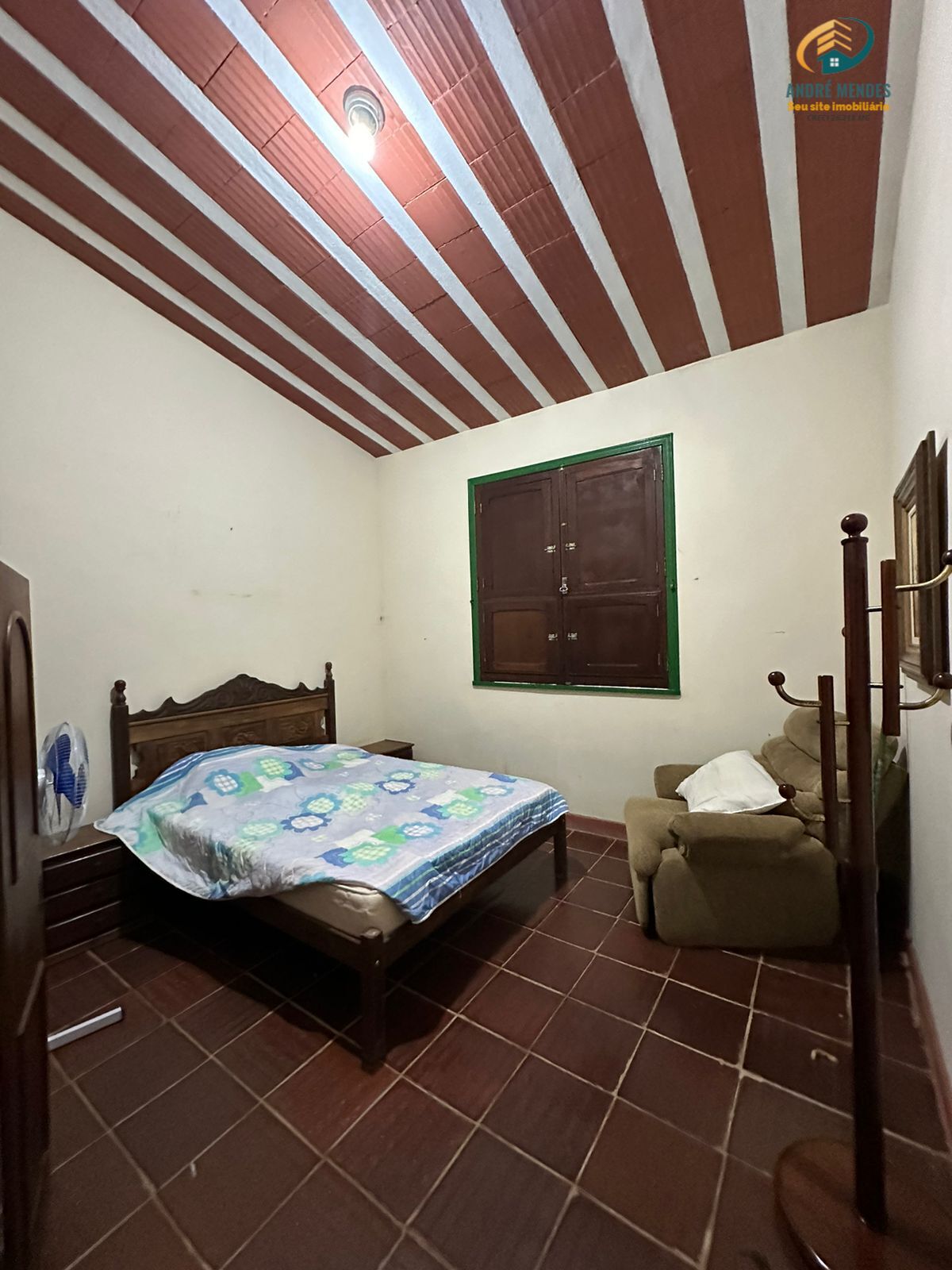 Fazenda à venda com 3 quartos, 1300m² - Foto 4