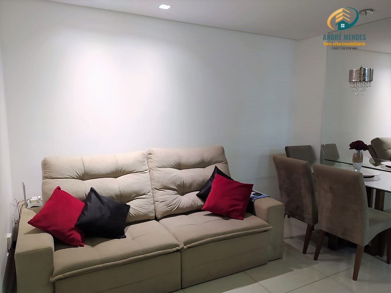 Apartamento à venda com 2 quartos, 45m² - Foto 3