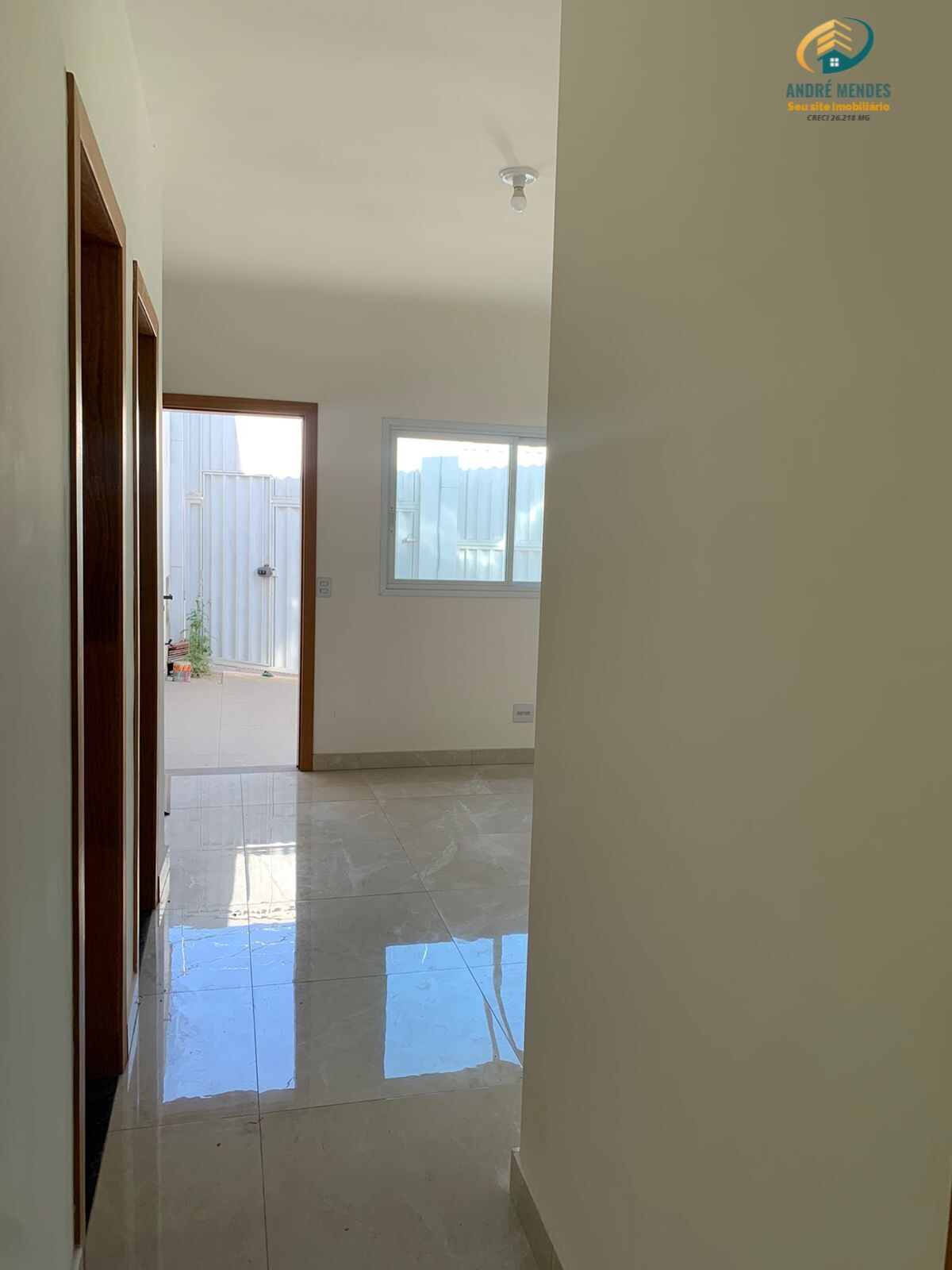 Casa à venda com 3 quartos, 150m² - Foto 11