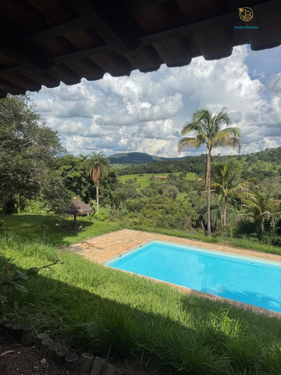 Chácara à venda com 3 quartos, 25000m² - Foto 1