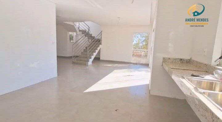 Casa à venda, 180m² - Foto 4