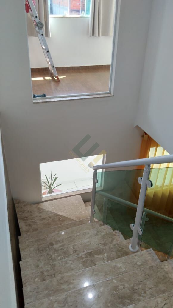 Sobrado à venda com 3 quartos, 220m² - Foto 28